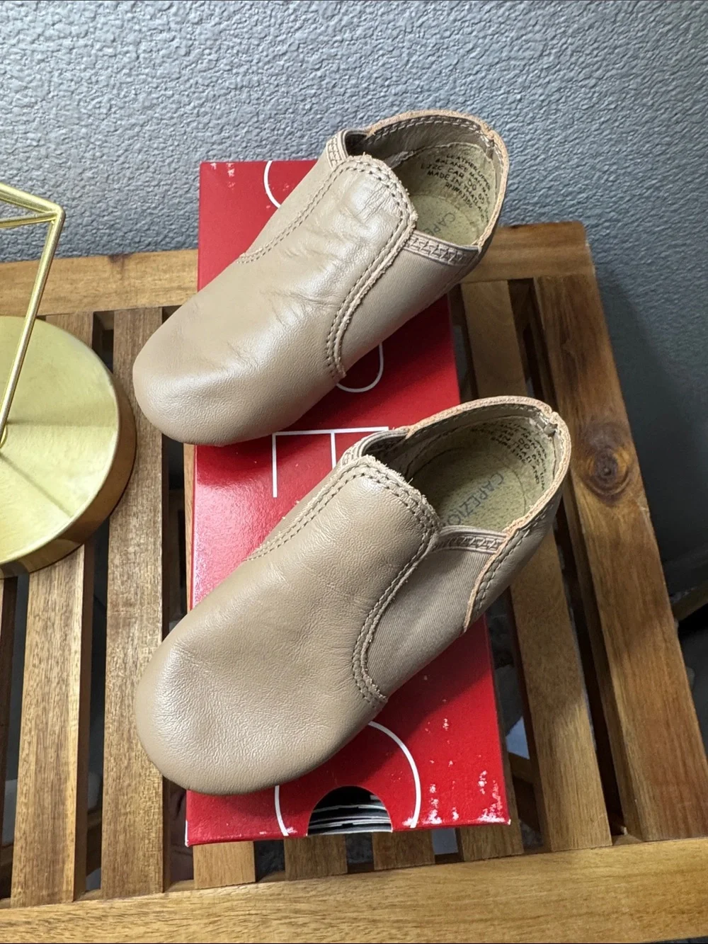 Child TAN Slip-On Leather Jazz Shoe- NEW multiple sizes available